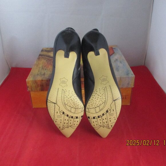 Bella Vita Danielle Leather Heeled Booties $125 - US Size 8 - Black - 1178 - Picture 8 of 11